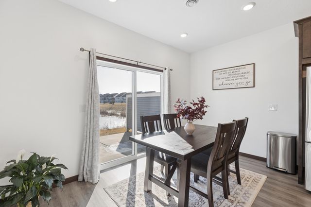 12918 Brenly Way, Rogers, MN 55374