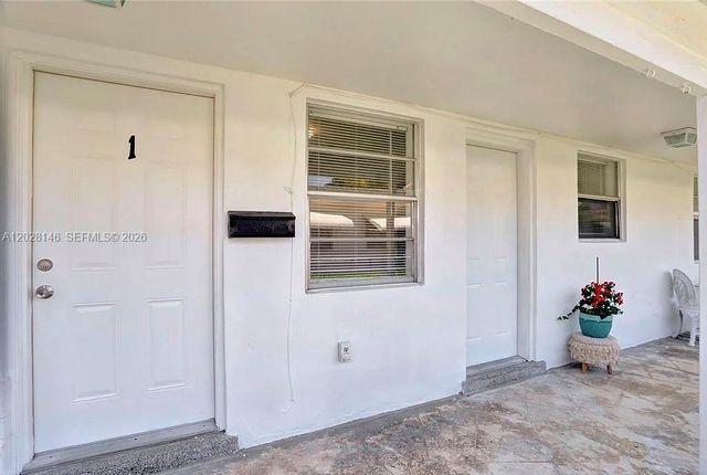 2627 Lincoln Street, Hollywood, FL 33020