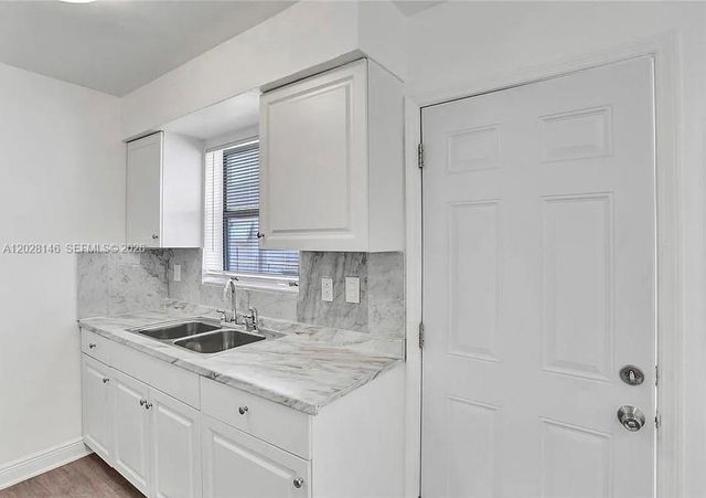 2627 Lincoln Street, Hollywood, FL 33020