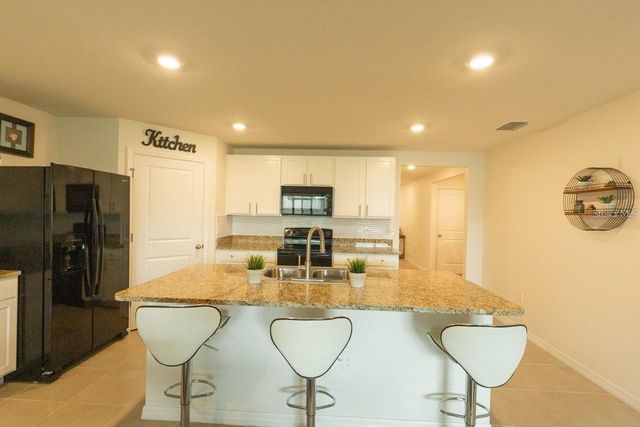 8687 SW 49TH TERRACE, Ocala, FL 34476