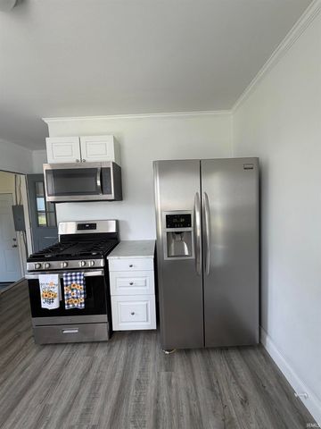 1716 Marie Avenue, Evansville, IN 47711
