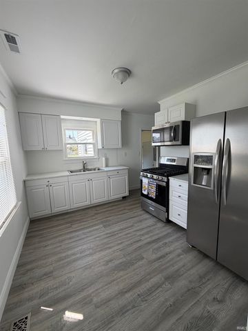 1716 Marie Avenue, Evansville, IN 47711