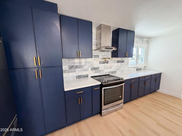 5524 N 39TH Avenue, Phoenix, AZ 85019