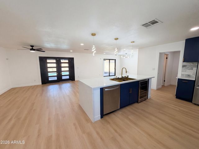 5524 N 39TH Avenue, Phoenix, AZ 85019