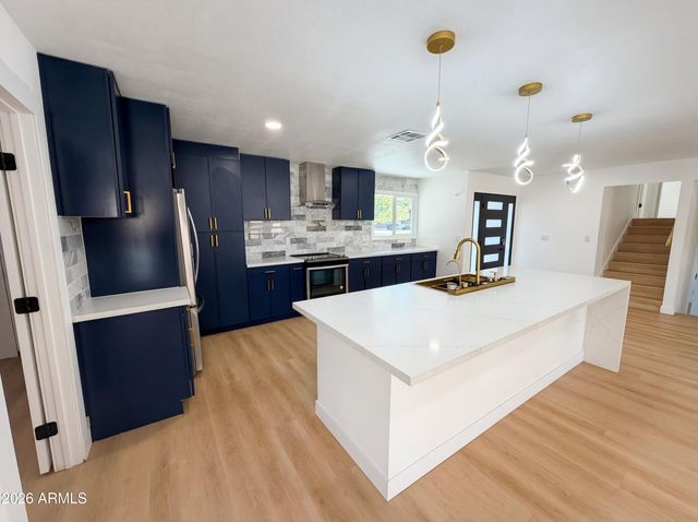 5524 N 39TH Avenue, Phoenix, AZ 85019