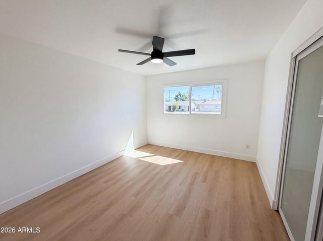 5524 N 39TH Avenue, Phoenix, AZ 85019