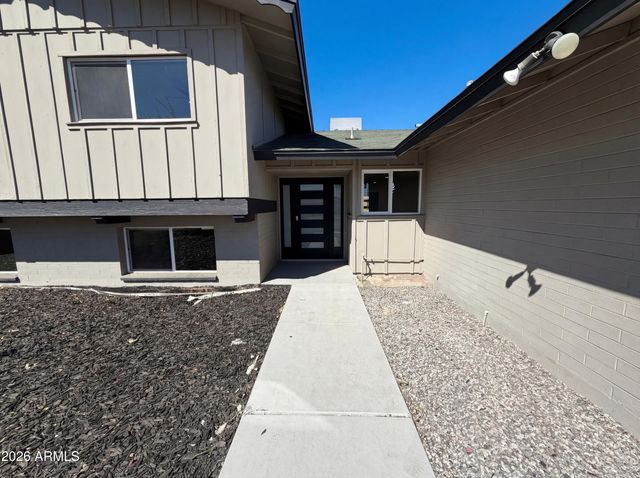 5524 N 39TH Avenue, Phoenix, AZ 85019