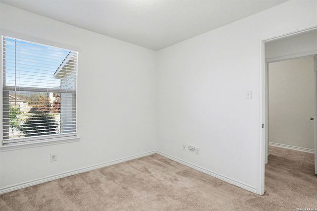 643 Anthem Ln, New Braunfels, TX 78132