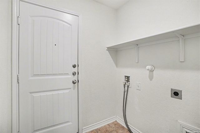 643 Anthem Ln, New Braunfels, TX 78132