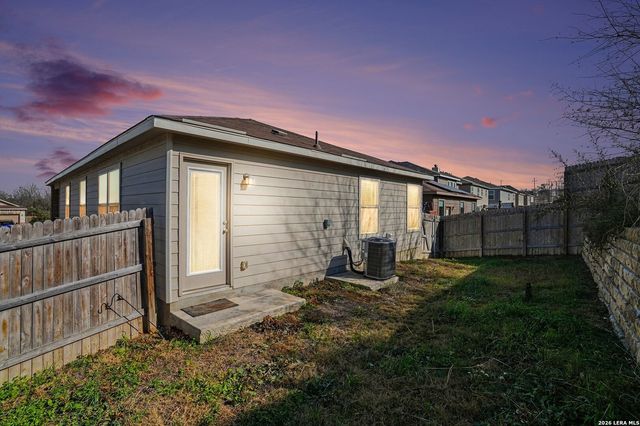 643 Anthem Ln, New Braunfels, TX 78132