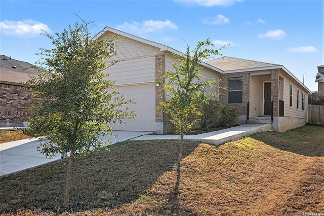 643 Anthem Ln, New Braunfels, TX 78132