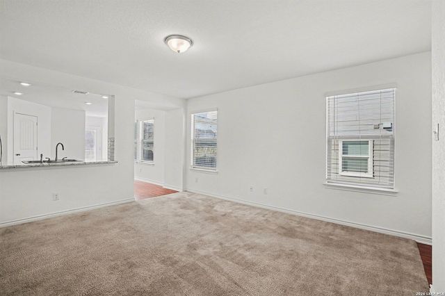 643 Anthem Ln, New Braunfels, TX 78132