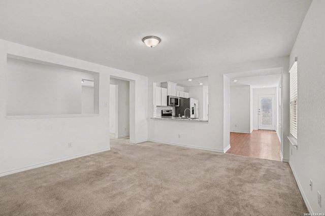 643 Anthem Ln, New Braunfels, TX 78132