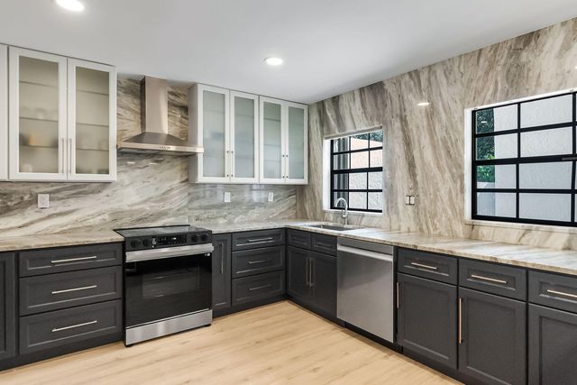 1150 NW 22ND Avenue, Delray Beach, FL 33445
