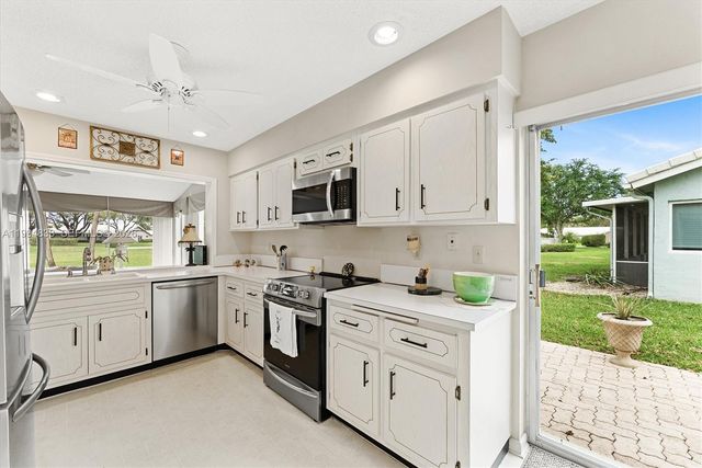 5669 Pinecrest Circle, Boca Raton, FL 33433