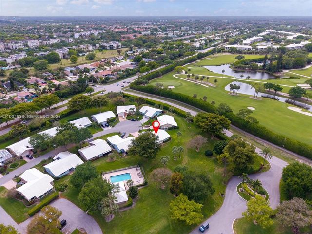 5669 Pinecrest Circle, Boca Raton, FL 33433