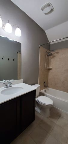 929 Lake Woodland Drive, Little Elm, TX 75068