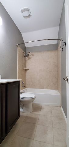 929 Lake Woodland Drive, Little Elm, TX 75068