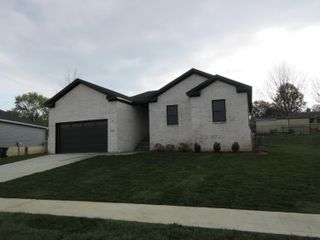 206 Jett Drive, Winchester, KY 40391