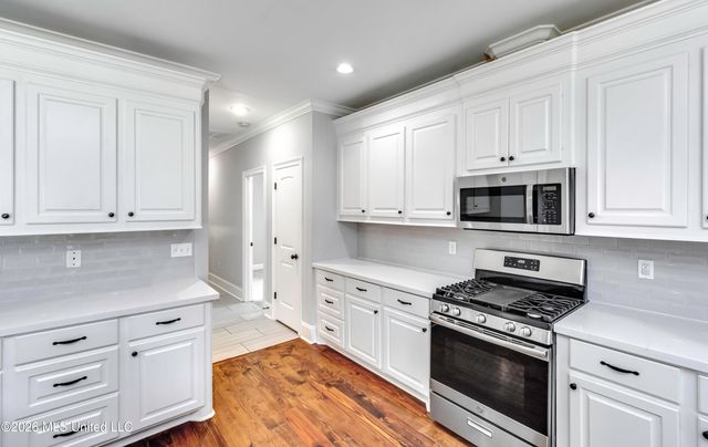 162 Sweetbriar Circle, Canton, MS 39046