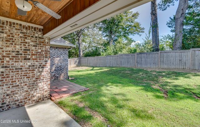 162 Sweetbriar Circle, Canton, MS 39046