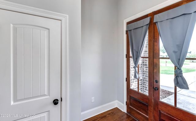 162 Sweetbriar Circle, Canton, MS 39046