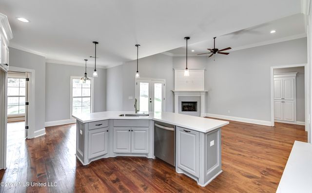 162 Sweetbriar Circle, Canton, MS 39046