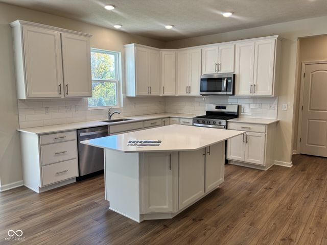 7263 Barrett Drive, Brownsburg, IN 46112