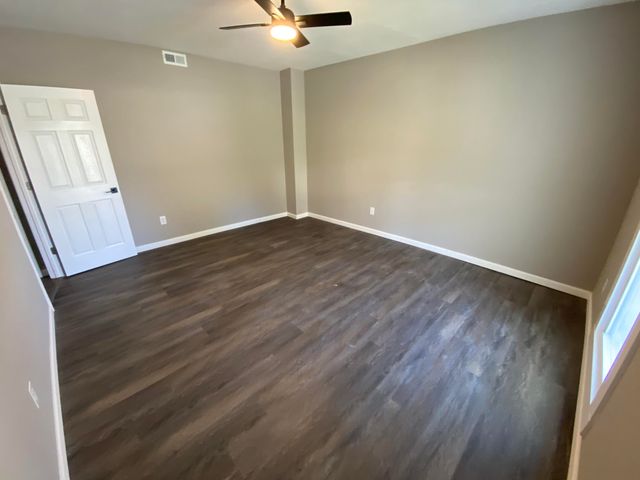 516 E Main Street, Carlisle, KY 40311