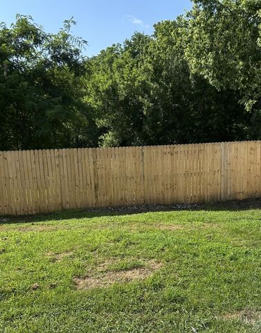 516 E Main Street, Carlisle, KY 40311