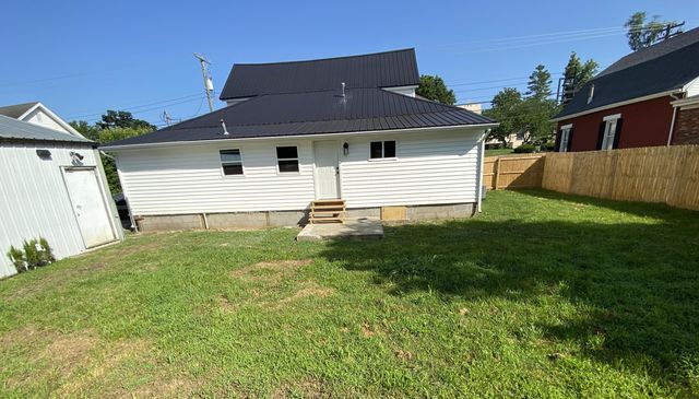 516 E Main Street, Carlisle, KY 40311