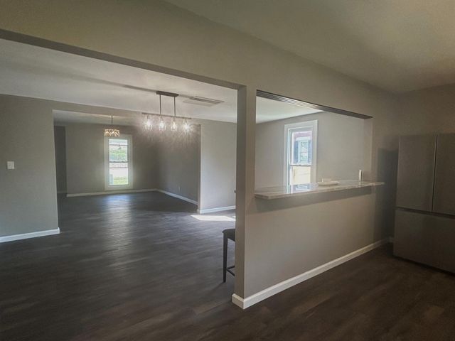 516 E Main Street, Carlisle, KY 40311