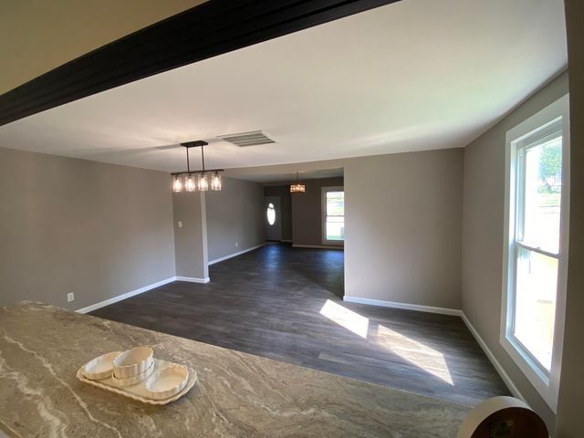516 E Main Street, Carlisle, KY 40311