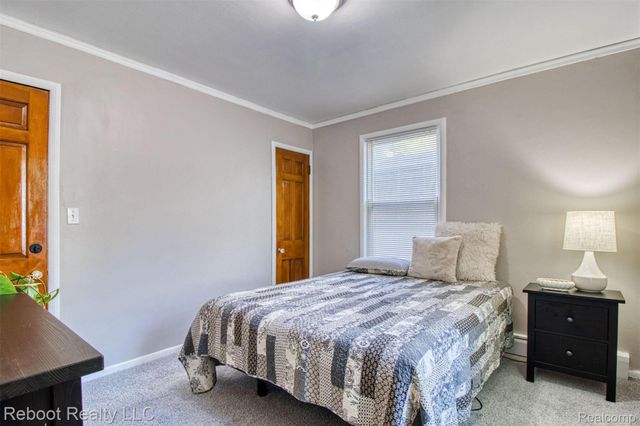 3005 Oakwood Street, Ann Arbor, MI 48104