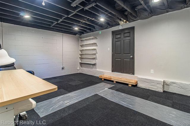 3005 Oakwood Street, Ann Arbor, MI 48104