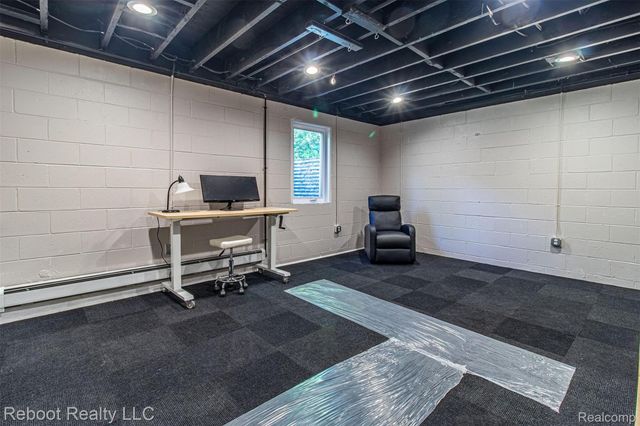 3005 Oakwood Street, Ann Arbor, MI 48104