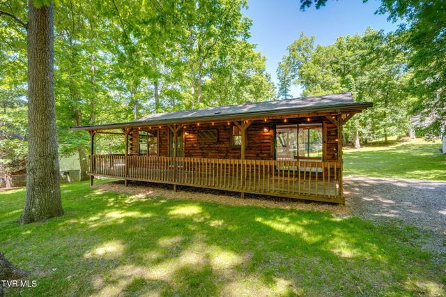 497 Rockingham Road, Johnson City, TN 37615