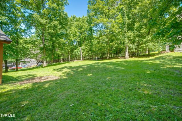 497 Rockingham Road, Johnson City, TN 37615