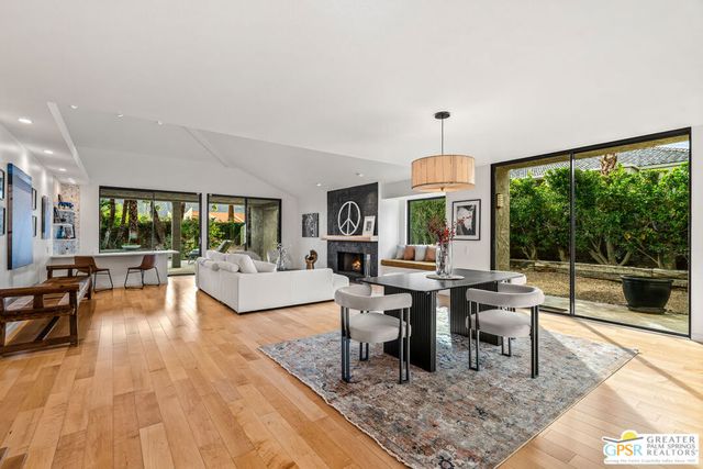 2580 W La Condesa Drive, Palm Springs, CA 92264