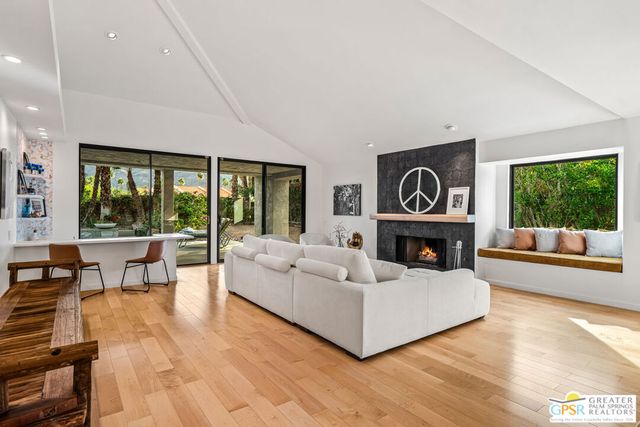 2580 W La Condesa Drive, Palm Springs, CA 92264