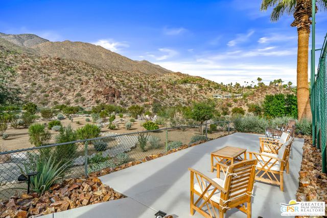 2580 W La Condesa Drive, Palm Springs, CA 92264