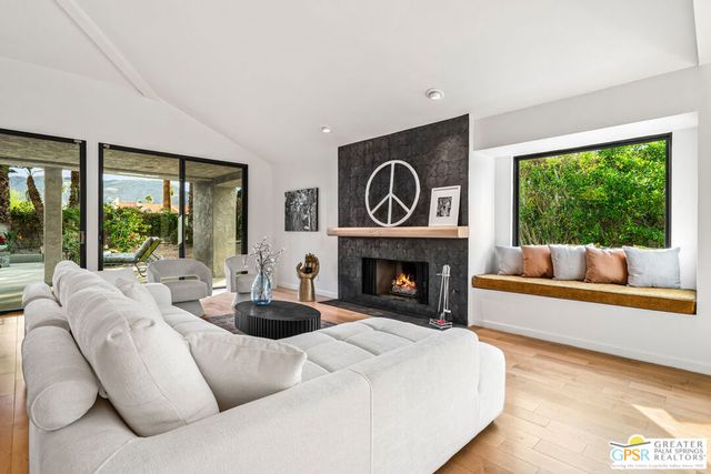 2580 W La Condesa Drive, Palm Springs, CA 92264