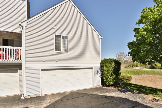 2232 Dawson Lane 2232, Algonquin, IL 60102