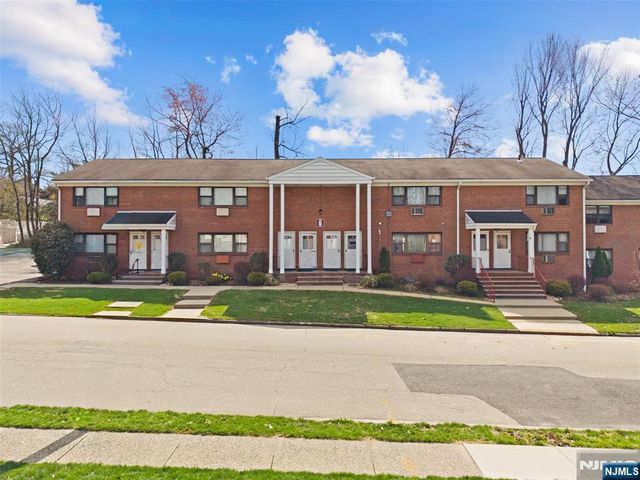 6 Colonial Drive 6A, Little Falls, NJ 07424