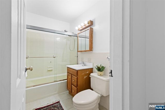 6 Colonial Drive 6A, Little Falls, NJ 07424