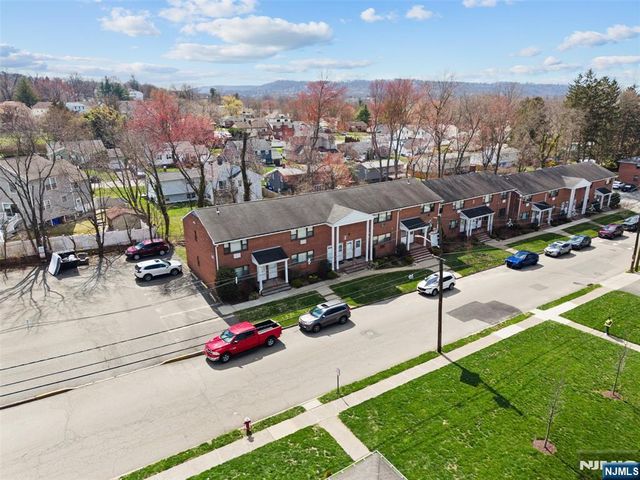 6 Colonial Drive 6A, Little Falls, NJ 07424