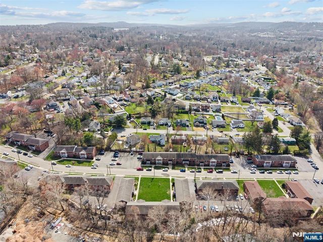 6 Colonial Drive 6A, Little Falls, NJ 07424