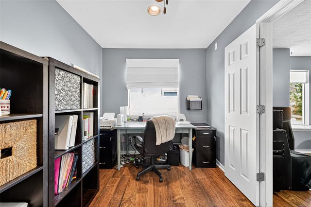 930 Holly Hall Drive, Richmond, TX 77406