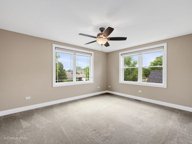 1114 S Stone Avenue, La Grange, IL 60525