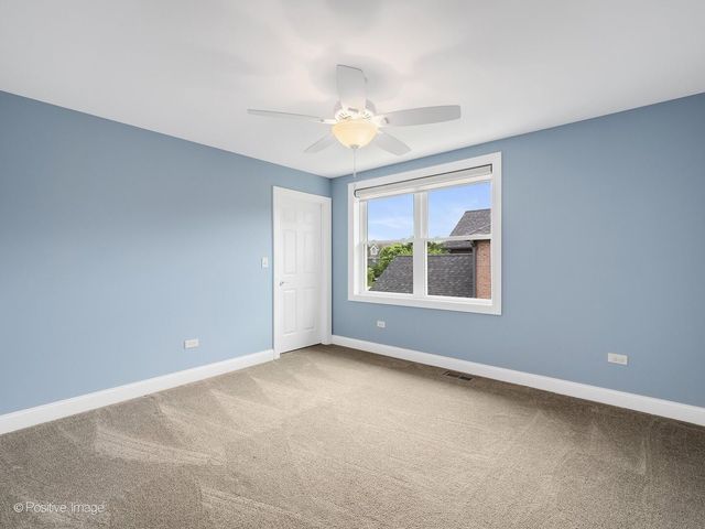 1114 S Stone Avenue, La Grange, IL 60525